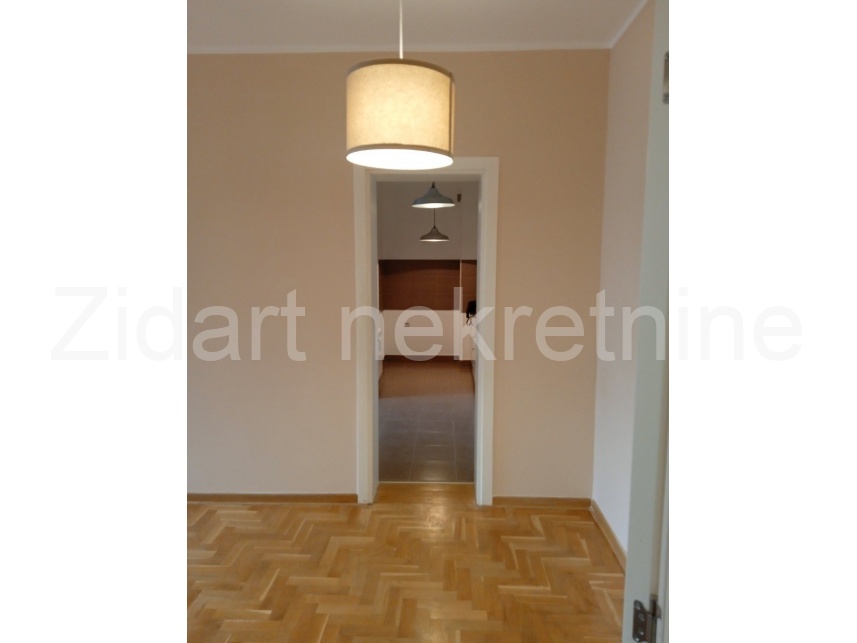 Квартира, 785 м², 213 000$ — FAKTOR